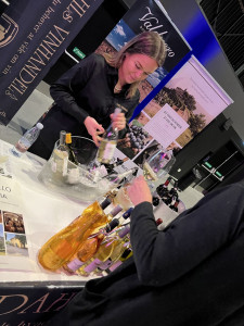 Elsker du vin så se med her