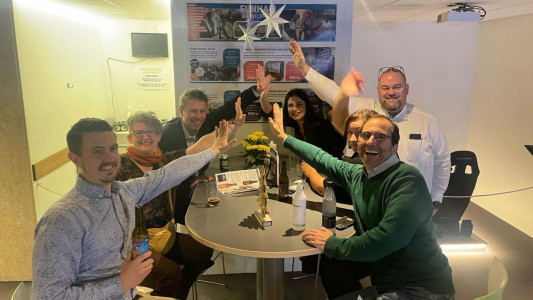 Funhall viser rundt i lokalerne