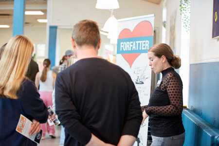 Mange gæster på Hald Ege Efterskole 