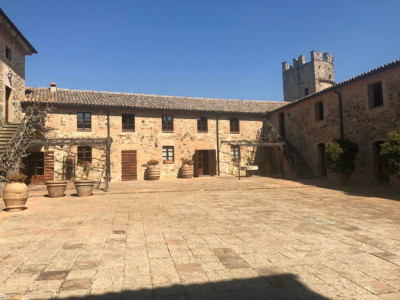 Dahls vinhandel har personale udsendt i Toscana